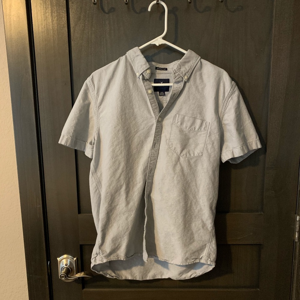 Men’s American Eagle Button Up Shirt